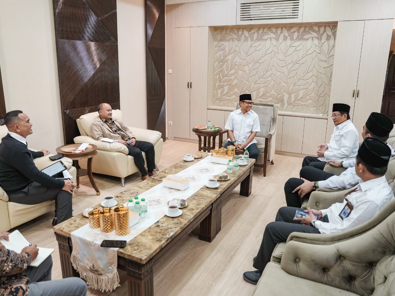 Laksanakan Arahan Presiden, Menko Muhaimin Prioritaskan Cek Gedung Pesantren Sangat Tua dan Rawan 